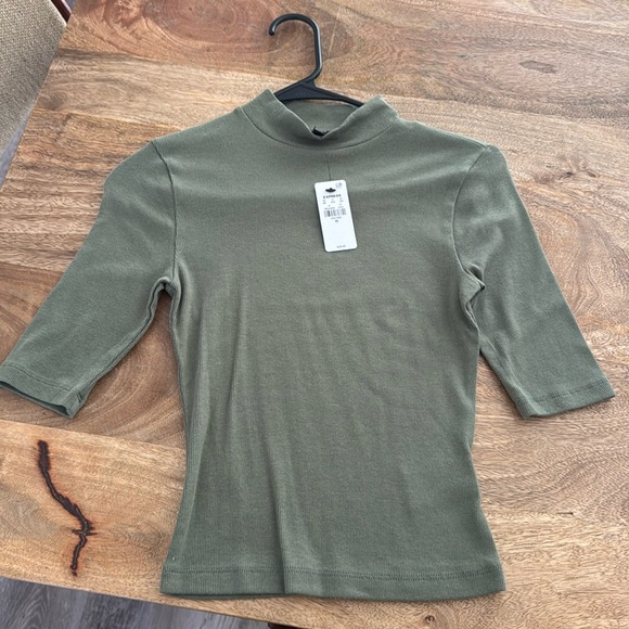 Express Top - Picture 1 of 2